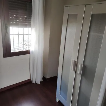 Vivienda En El Centro De * Guejar Sierra